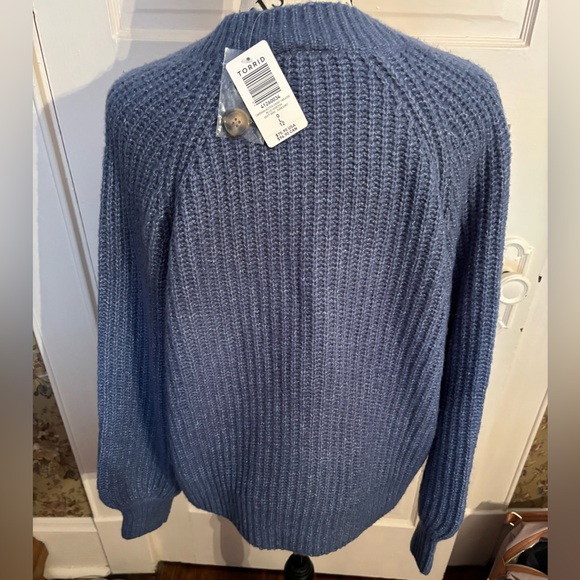 Torrid button up cardigan NWT - Picture 2 of 4